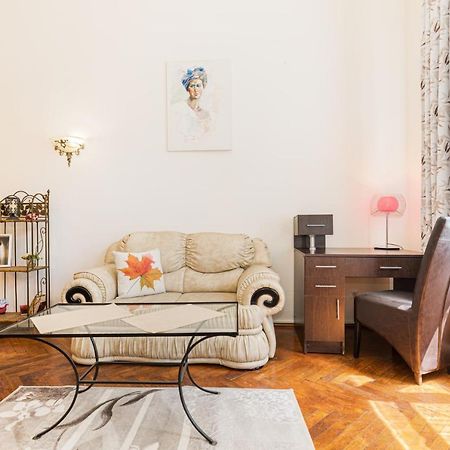 Hera Apartment - Old Town Brašov Exteriér fotografie