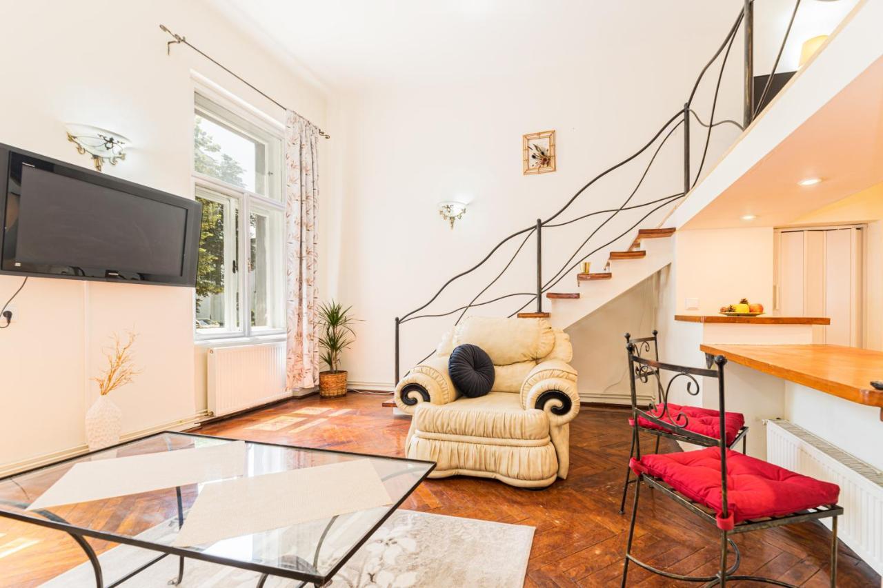 Hera Apartment - Old Town Brašov Exteriér fotografie